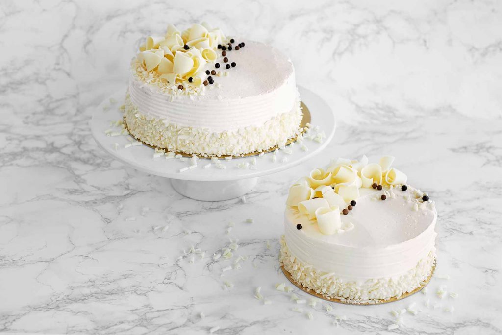 Gâteau crème au beurre à la vanille - Pâtisserie Obsession Inc.